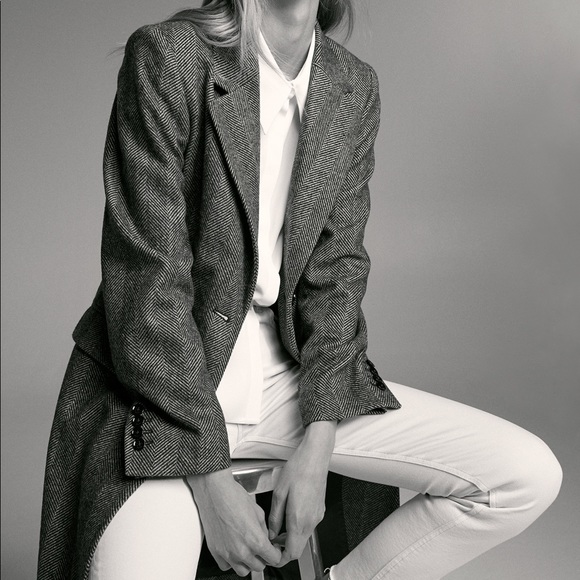 Aritzia wool herringbone coat - Picture 4 of 8